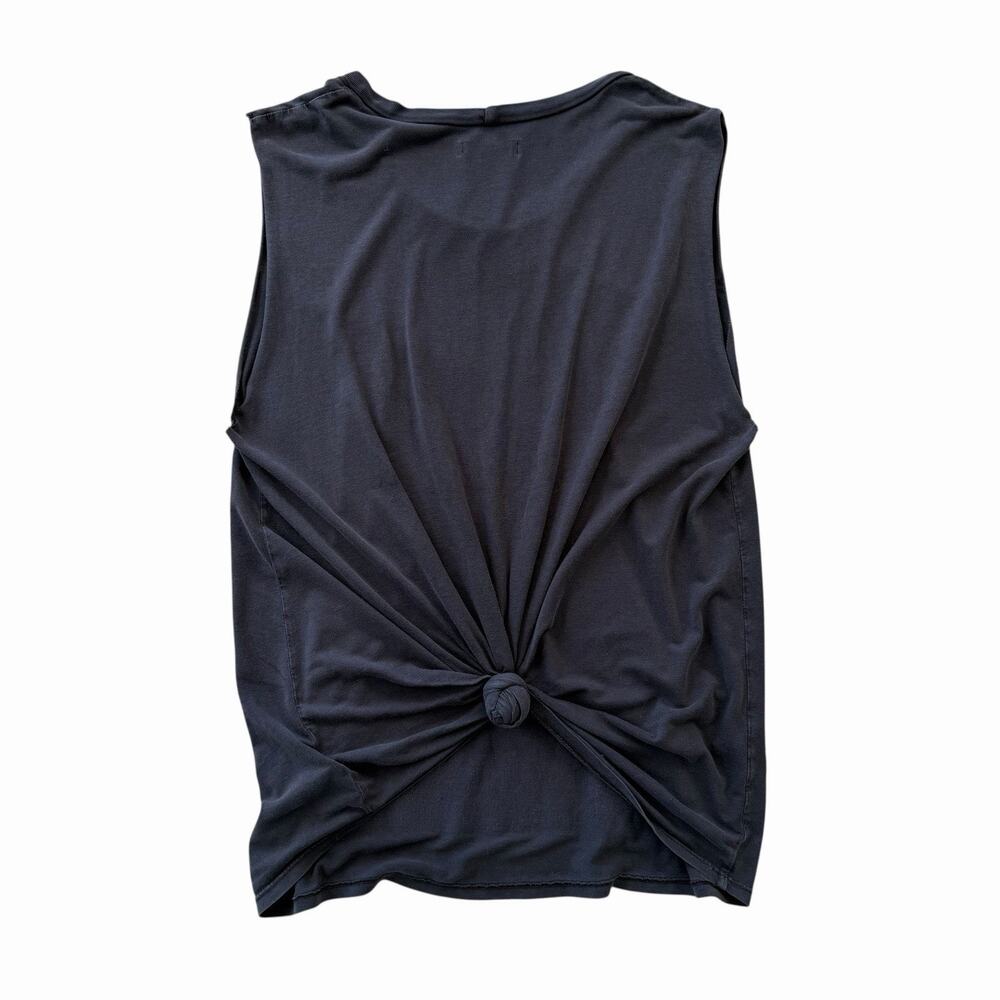 Lauren Moshi Shark Heart Tooth Top - Picture 2 of 6